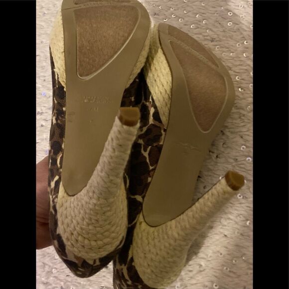 Nine West Leopard Heels Sz 6 - Picture 7 of 7